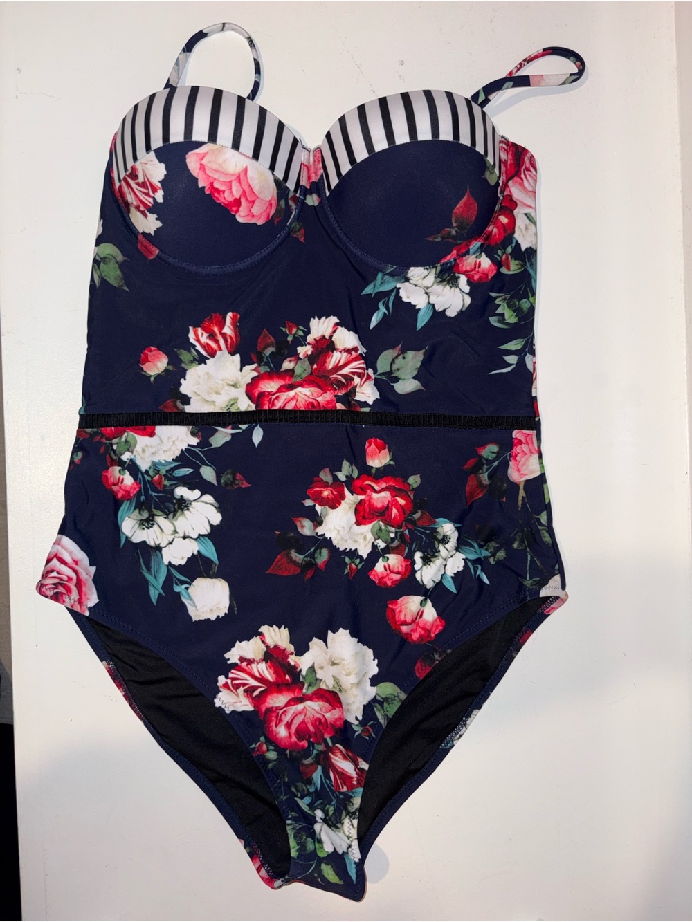 Cupshe Navy Floral One Piece Swimsuit NWOT Size Large